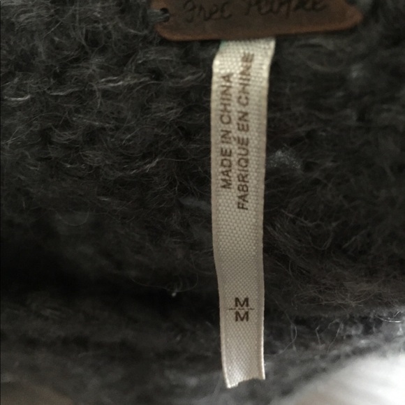 Free People Sweater - Picture 3 of 4